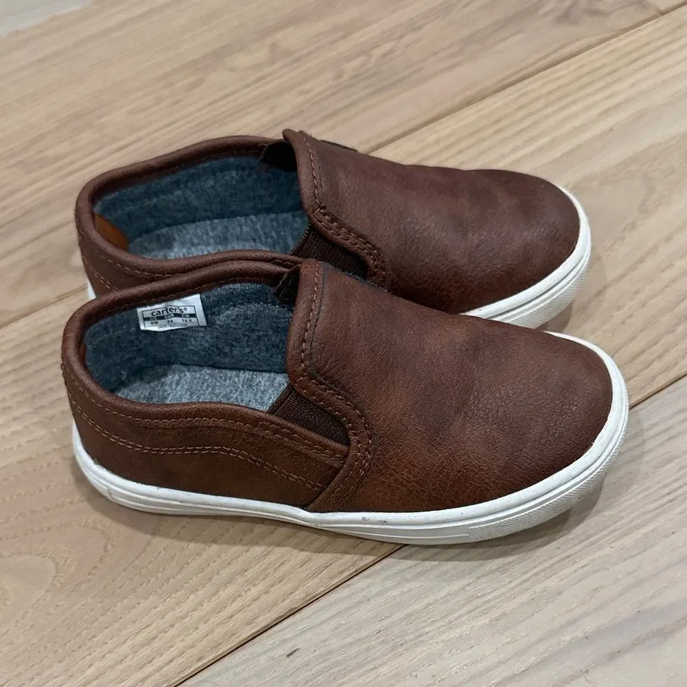 Carter's Brown Slip-On Loafers Size 8